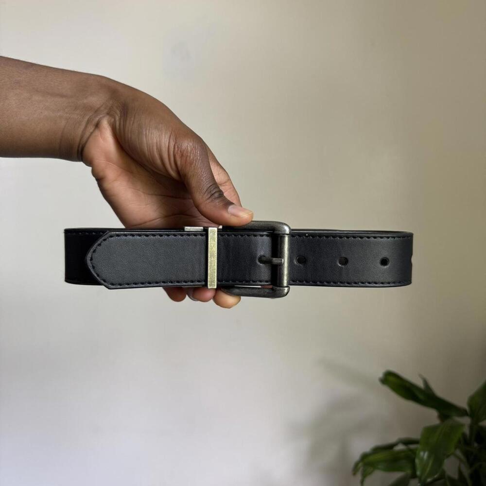 Vintage unisex Black Minimaliste preppy‎ leather belt size 32/80